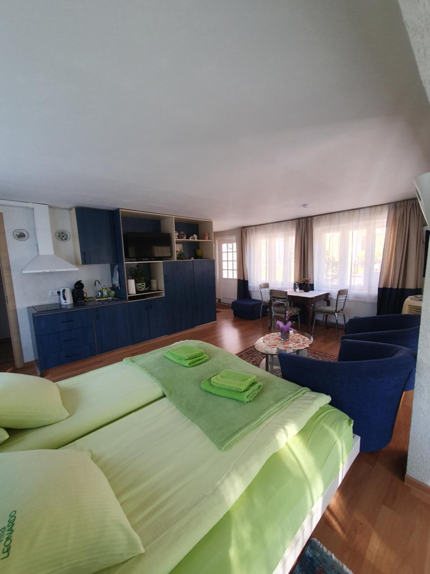Villa Leonardo Ventspils Extérieur photo