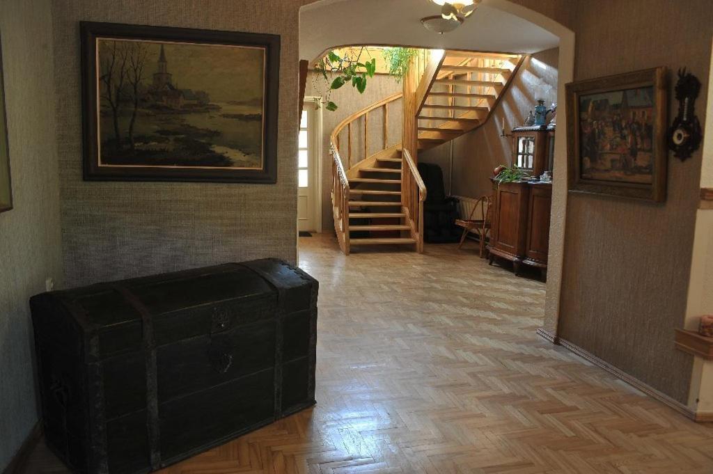 Villa Leonardo Ventspils Extérieur photo